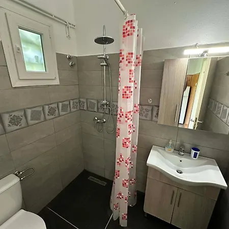 Lägenhet ξενωνας νιμπη Koropi